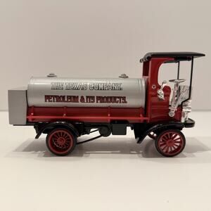 Ertl Texaco 1910 Mack Texaco Tanker Die Cast Coin Bank #12 in Series